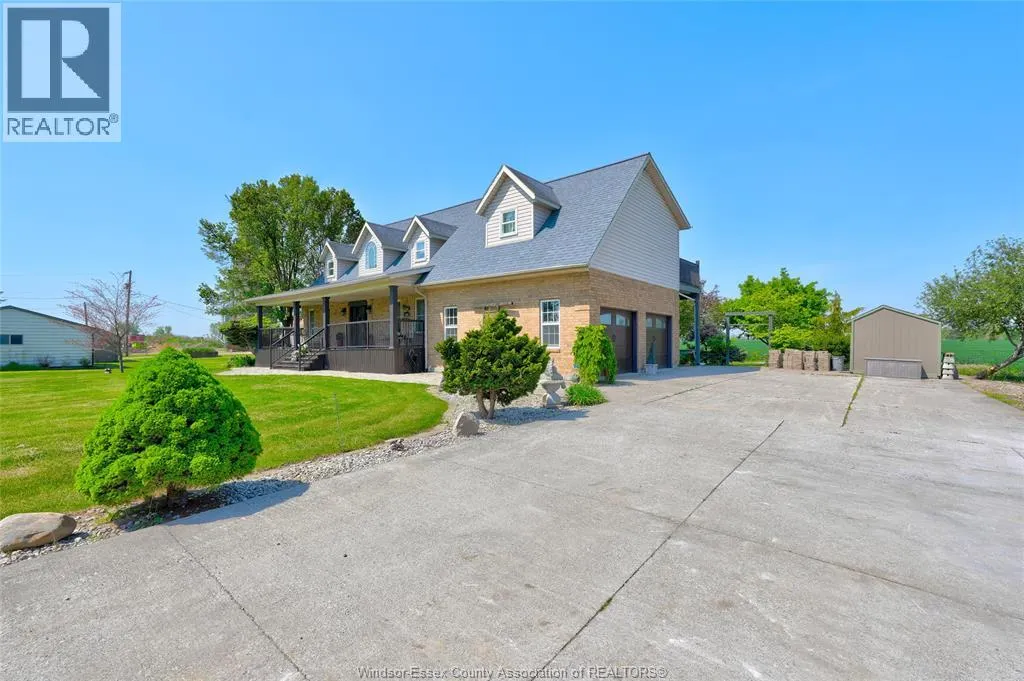 323 COUNTY RD 27 East