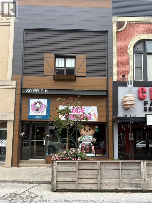 30 Erie STREET North