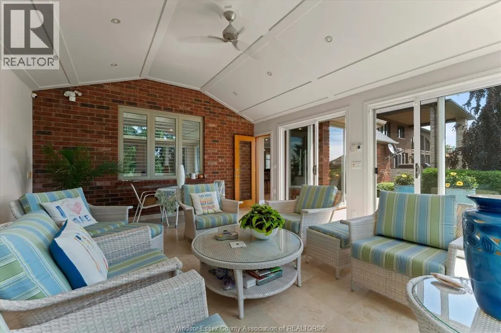 24 SANDY LAKE