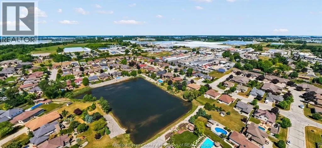 24 SANDY LAKE