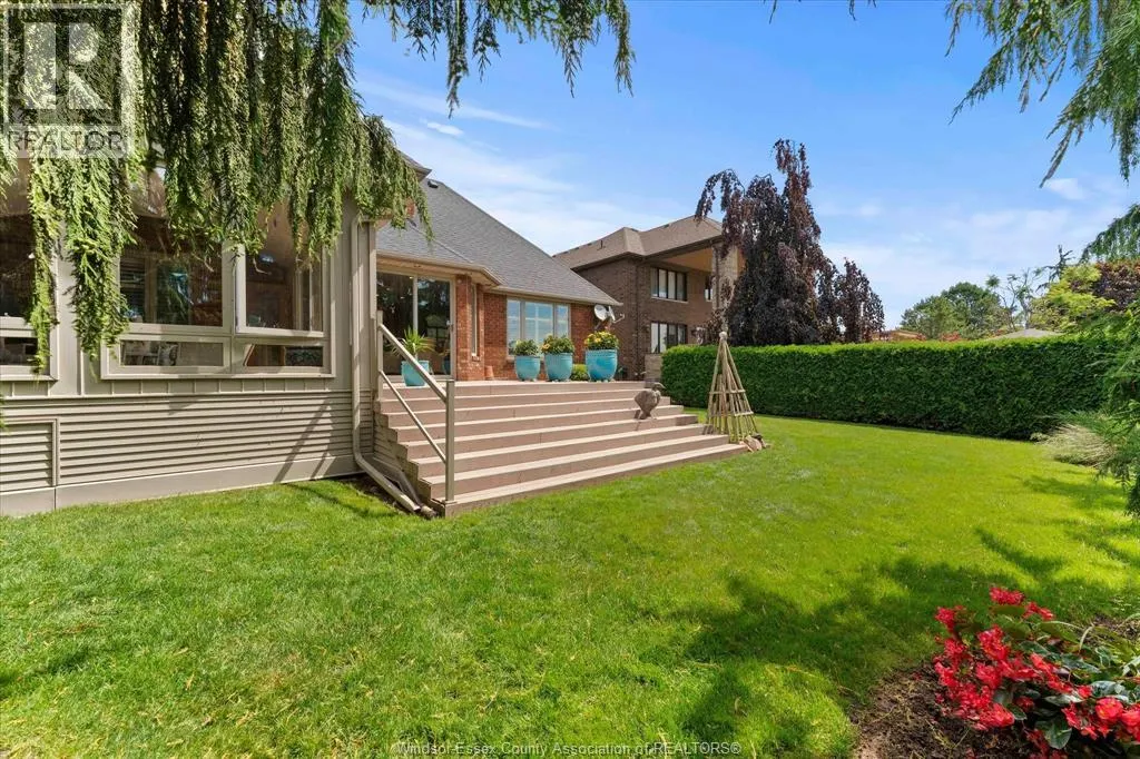 24 SANDY LAKE