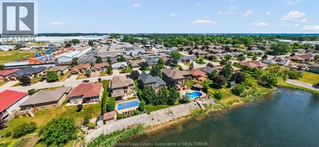 24 SANDY LAKE