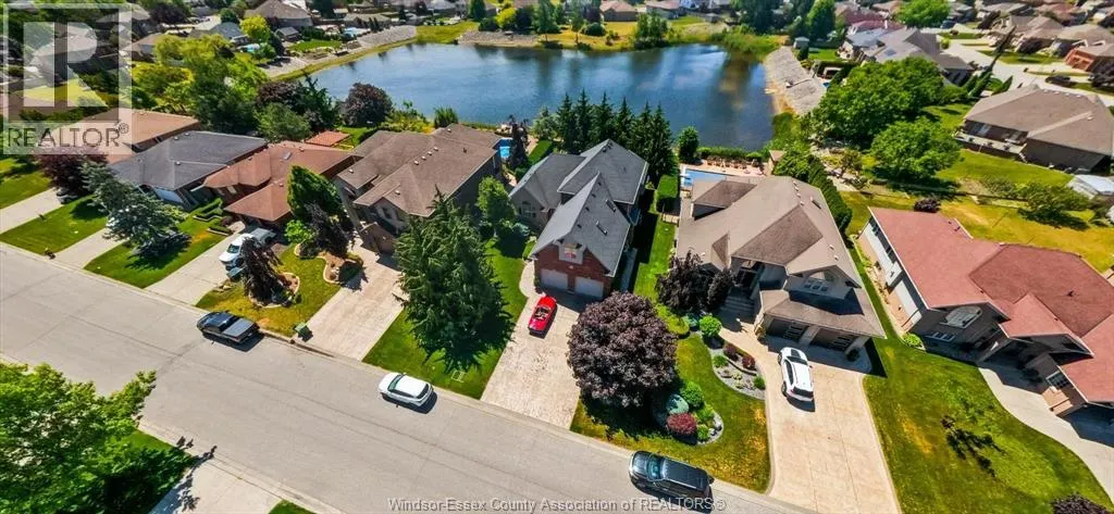 24 SANDY LAKE