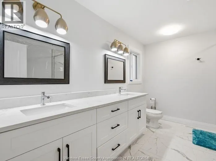 37 KINGSBRIDGE DRIVE