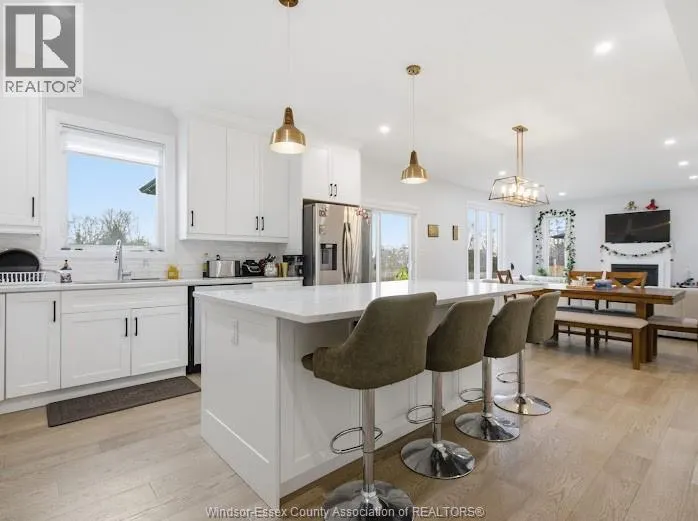 37 KINGSBRIDGE DRIVE