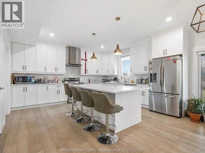 37 KINGSBRIDGE DRIVE