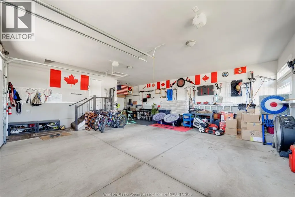 1140 REGENCY CRESCENT