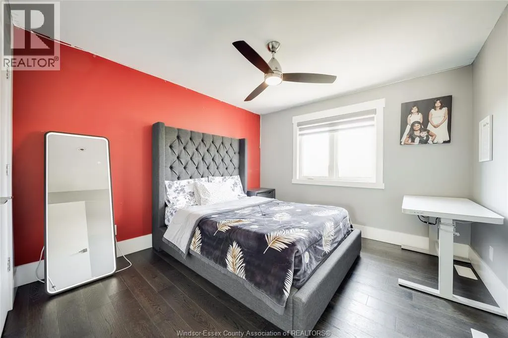 1140 REGENCY CRESCENT