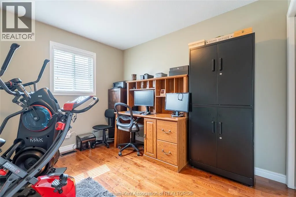 433 KEIL TRAIL North
