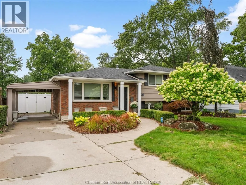 4113 Roseland DRIVE East
