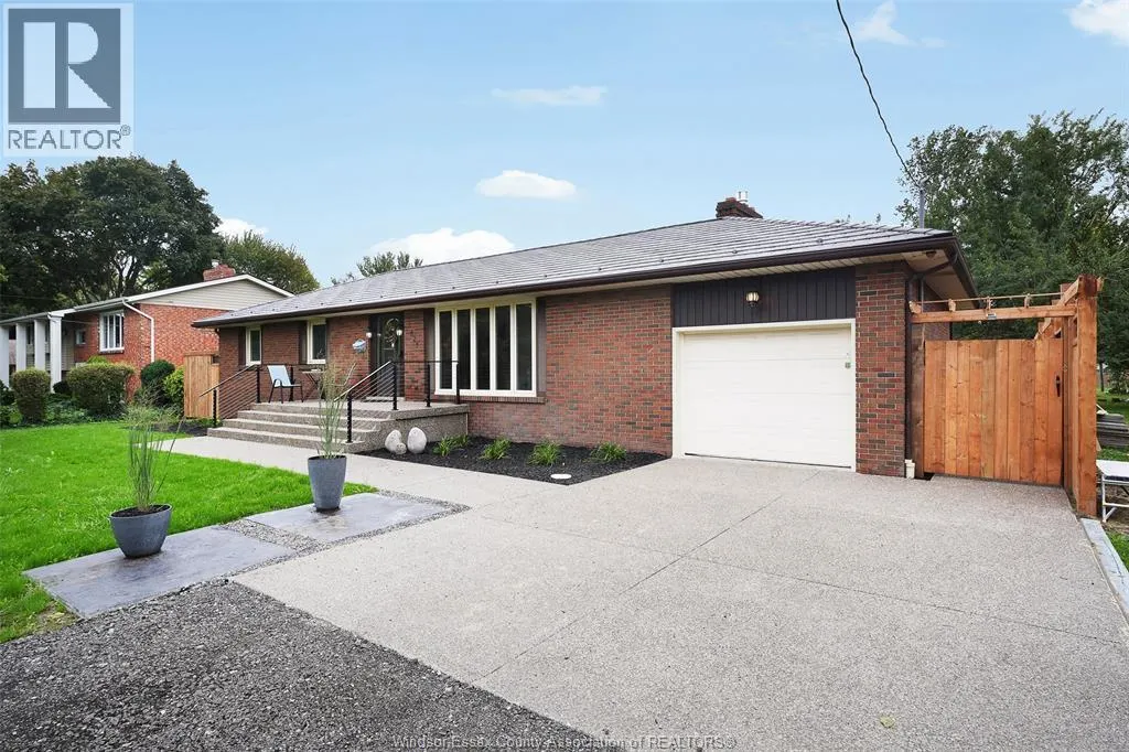 825 MORTON DRIVE