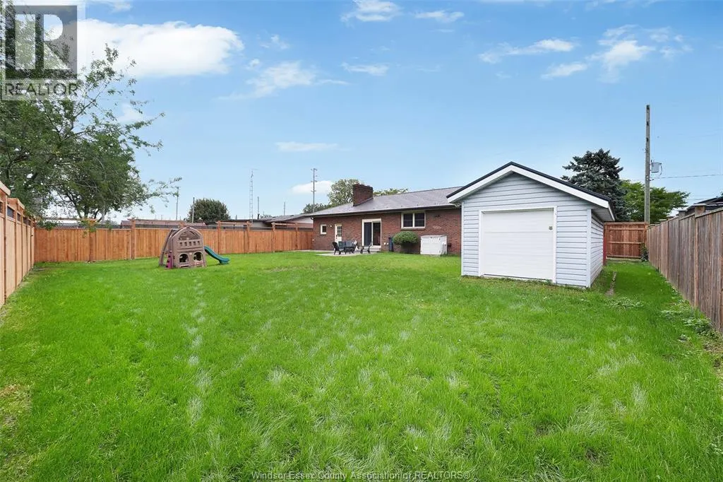 825 MORTON DRIVE