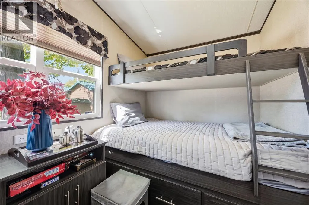 9338 W Ipperwash ROAD Unit# B 20