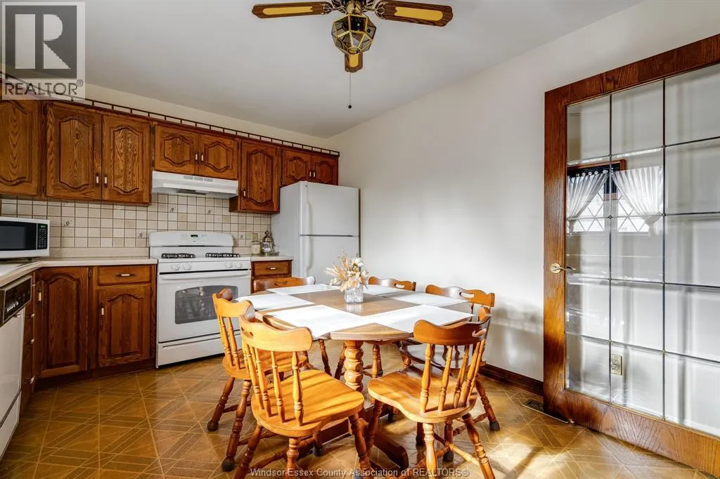 5 Lucy CRESCENT