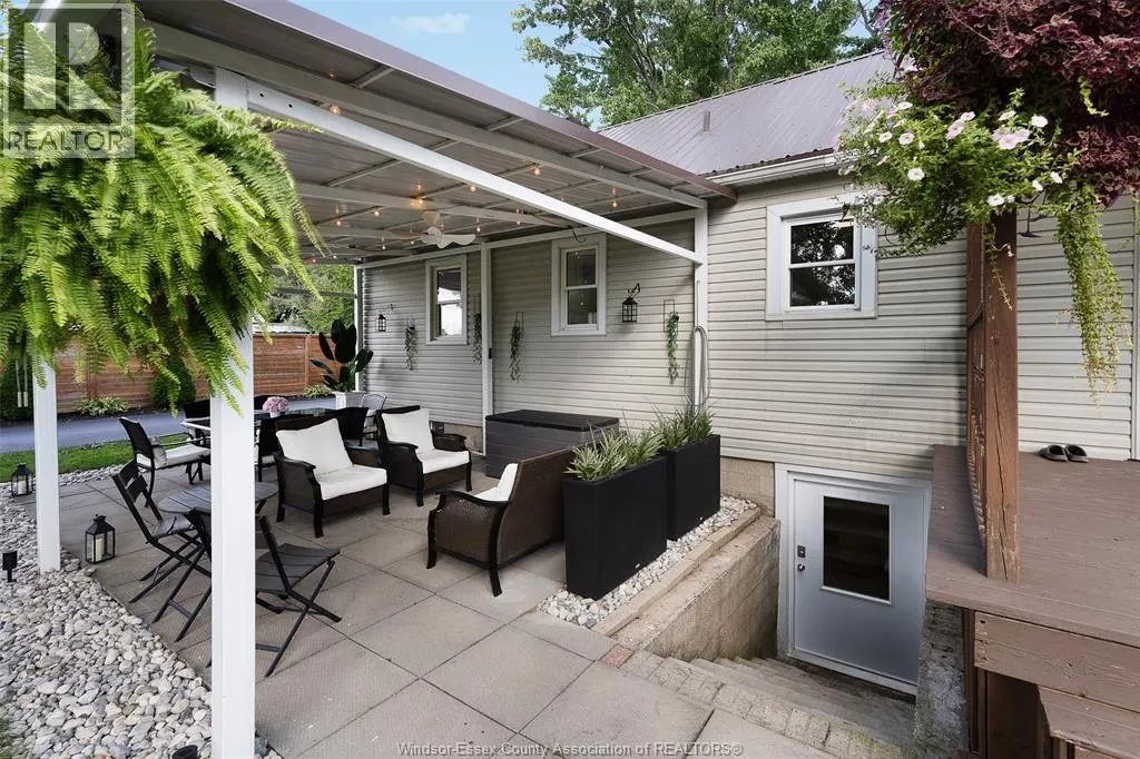 1331 CLOVELLY DRIVE