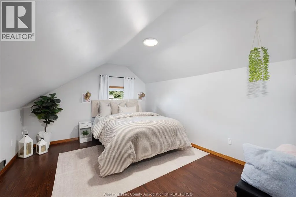 1331 CLOVELLY DRIVE