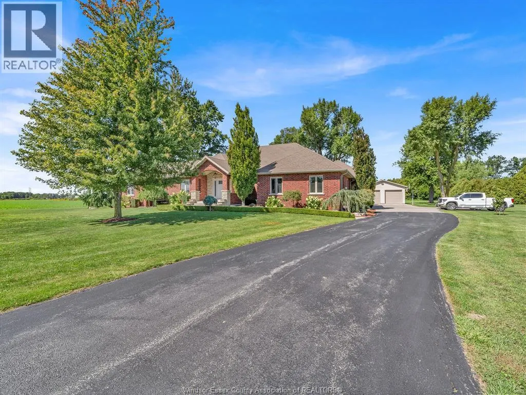 374 INMAN Sideroad