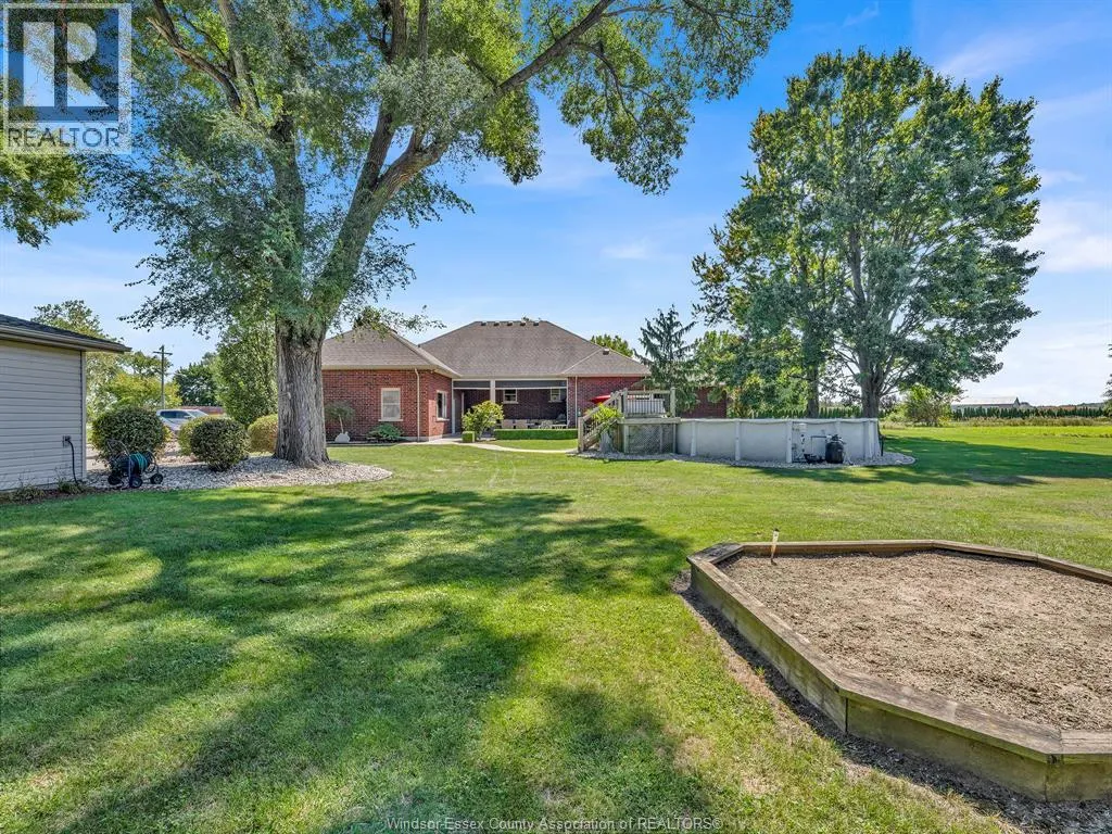 374 INMAN Sideroad