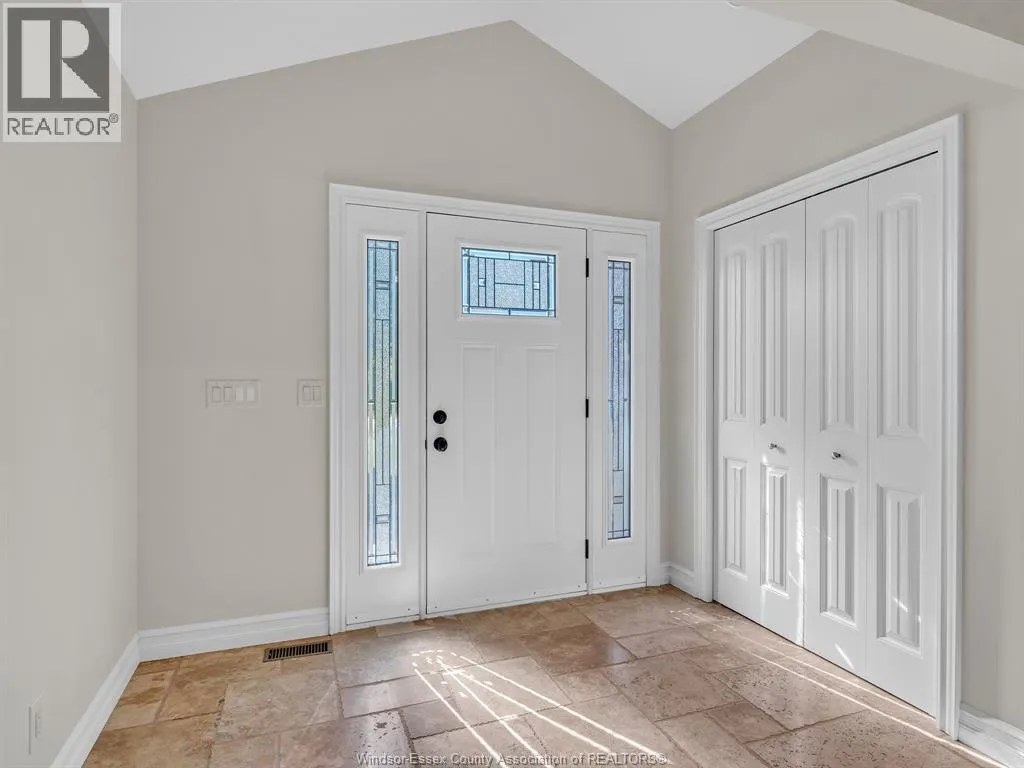 374 INMAN Sideroad