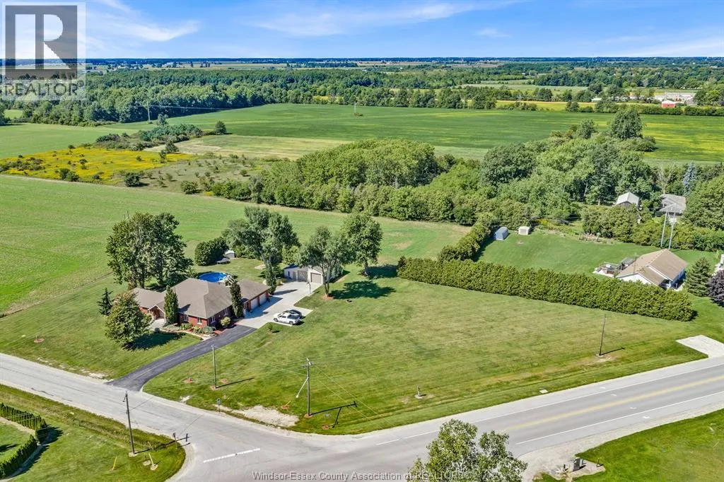 374 INMAN Sideroad