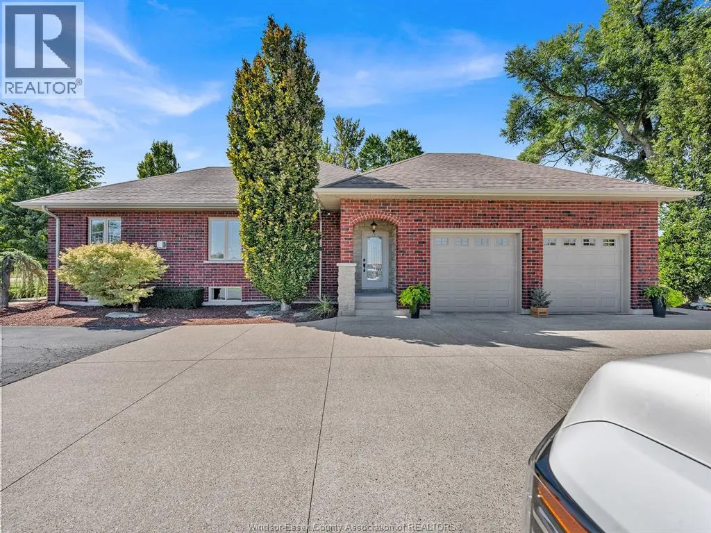 374 INMAN Sideroad