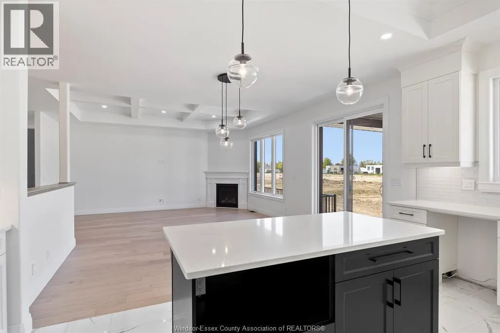 1214 CAMPANA CRESCENT