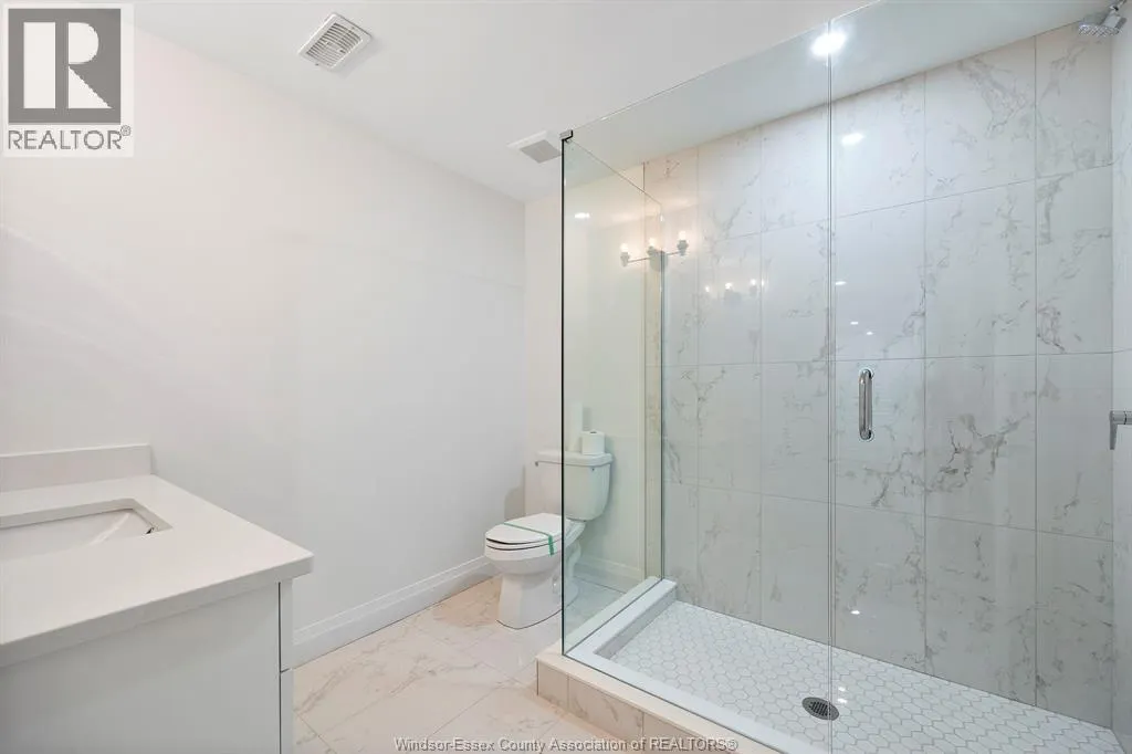 1214 CAMPANA CRESCENT