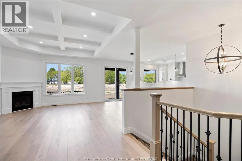 1214 CAMPANA CRESCENT