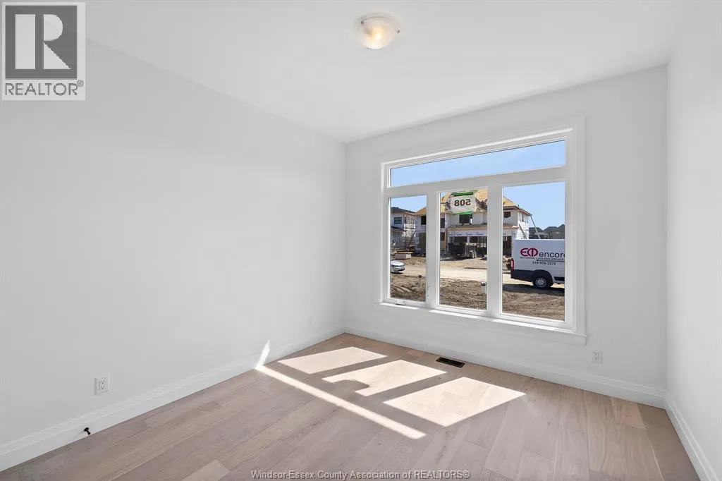 1214 CAMPANA CRESCENT