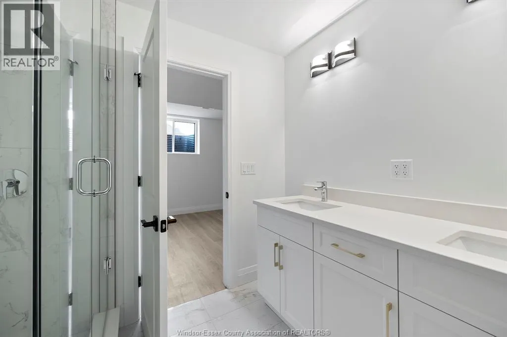 1214 CAMPANA CRESCENT