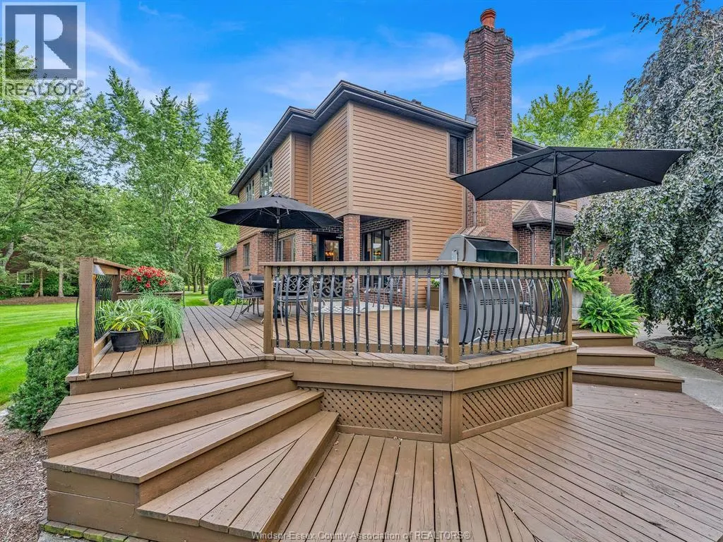 4024 HICKORY ACRES DRIVE