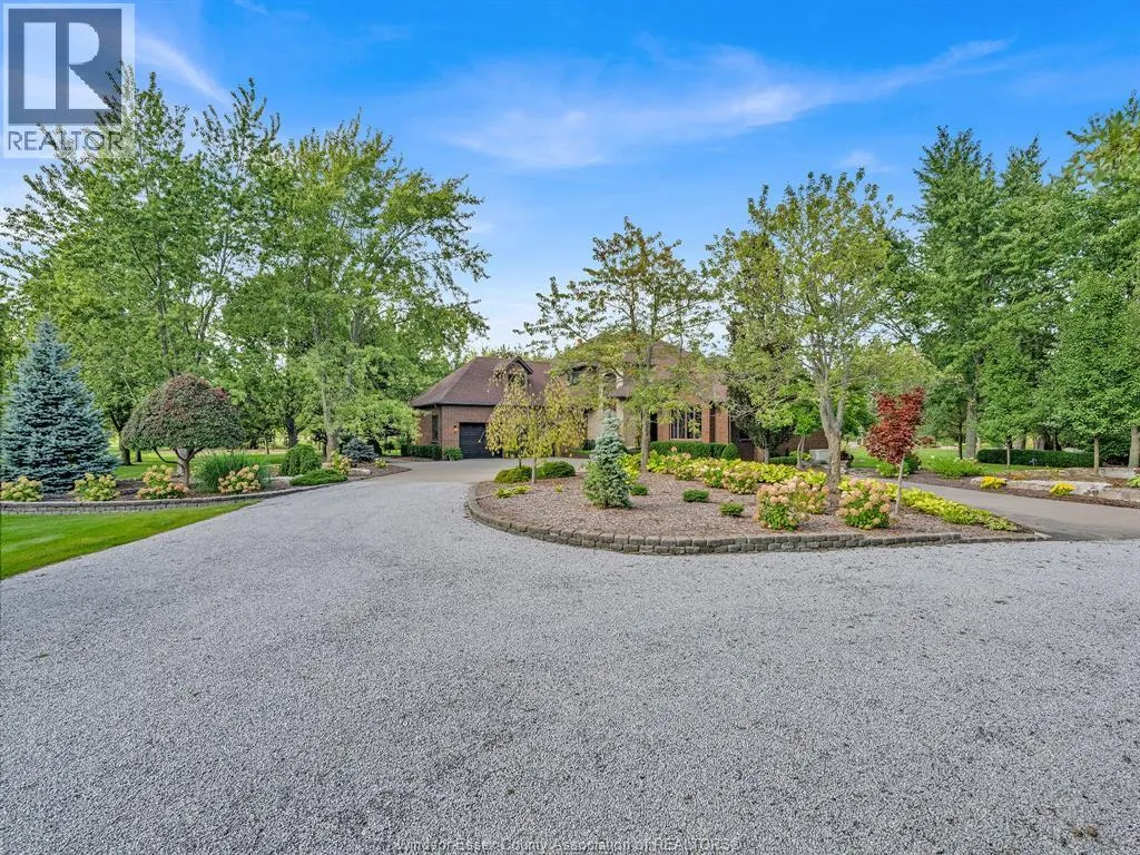 4024 HICKORY ACRES DRIVE