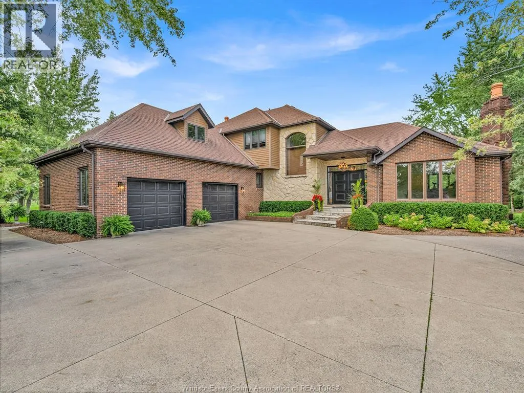 4024 HICKORY ACRES DRIVE