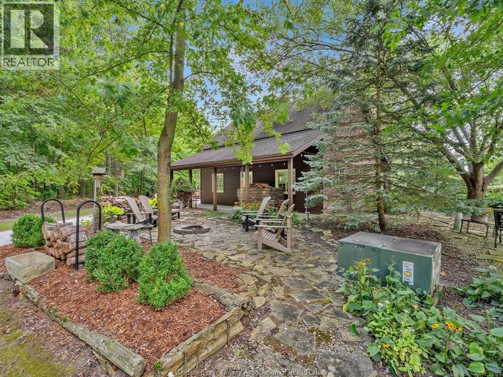 4024 HICKORY ACRES DRIVE
