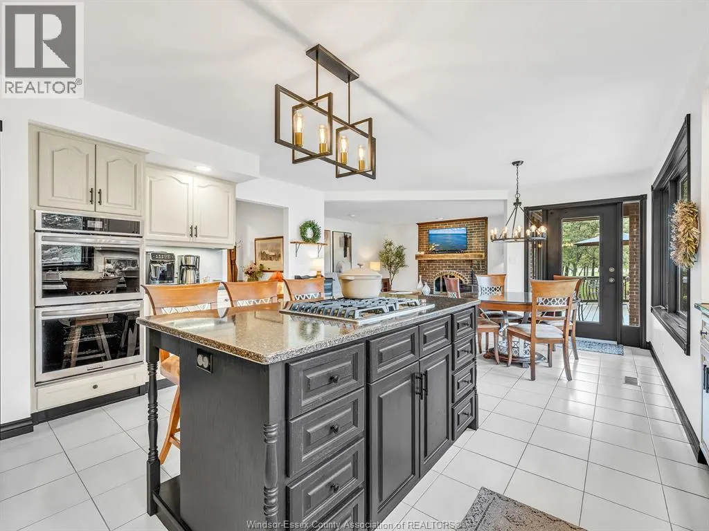 4024 HICKORY ACRES DRIVE