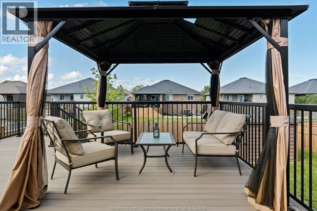 392 CYPRESS LANE