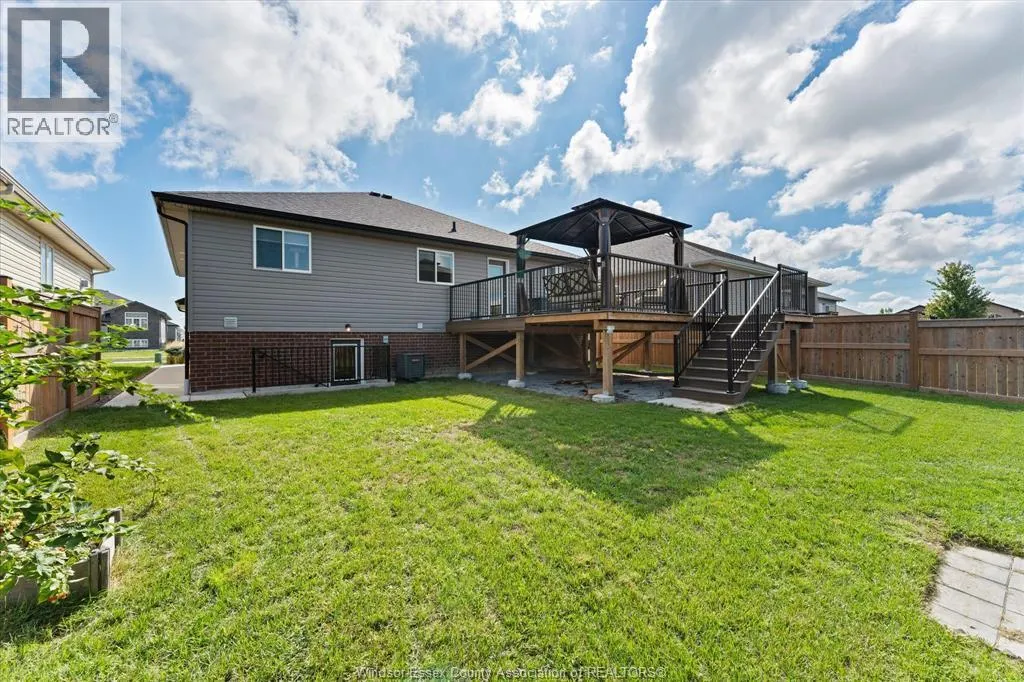 392 CYPRESS LANE
