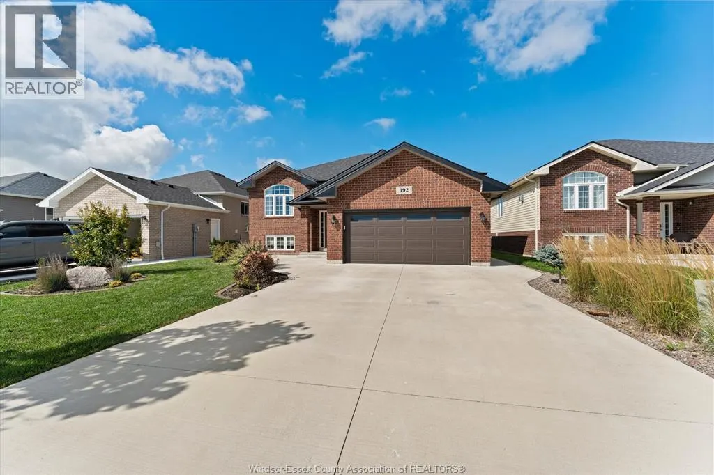 392 CYPRESS LANE