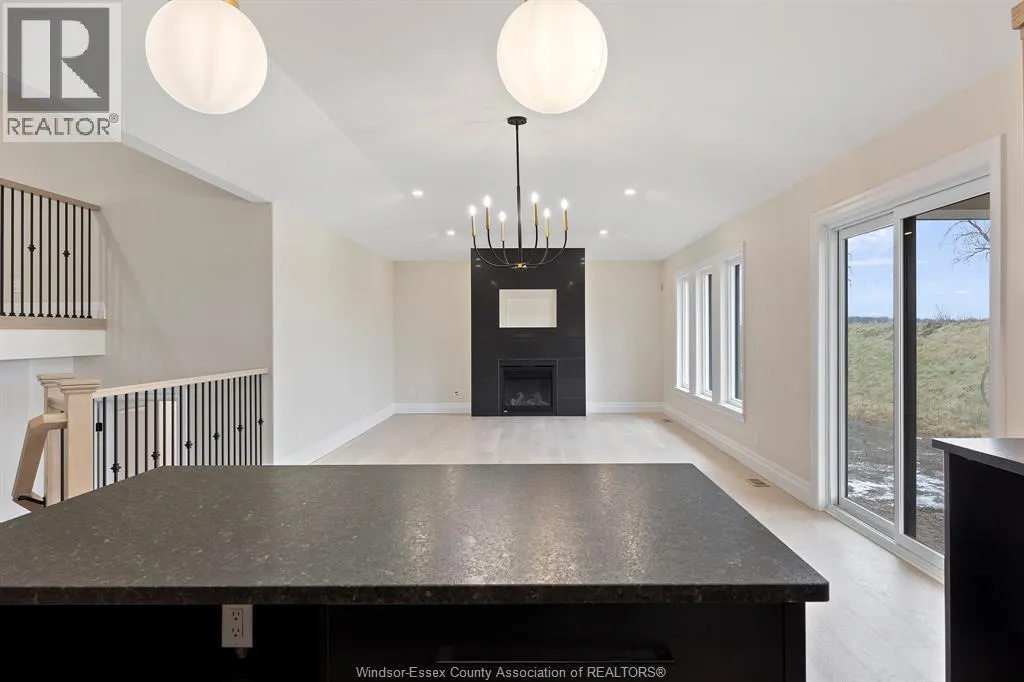 1247 CAMPANA CRESCENT