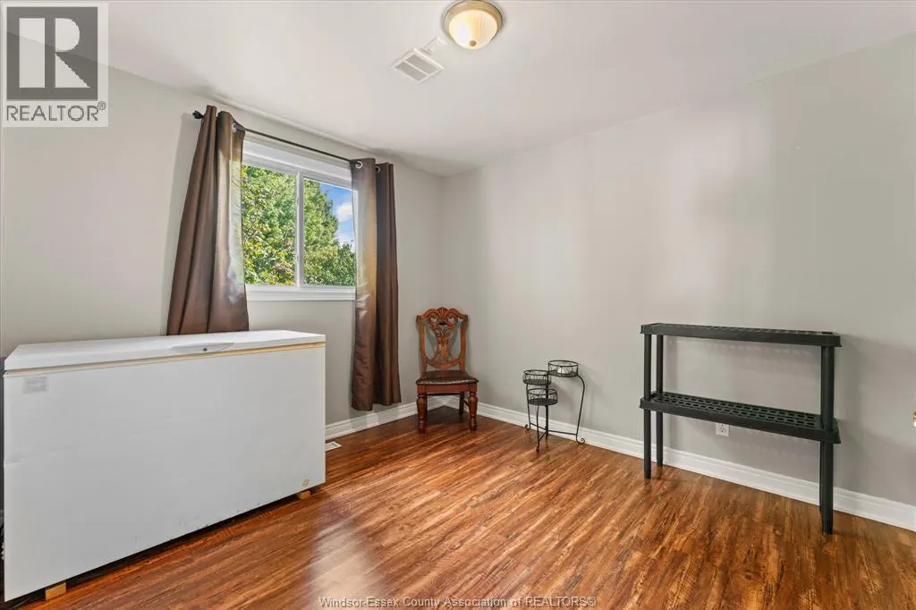 844 COTTAGE GROVE