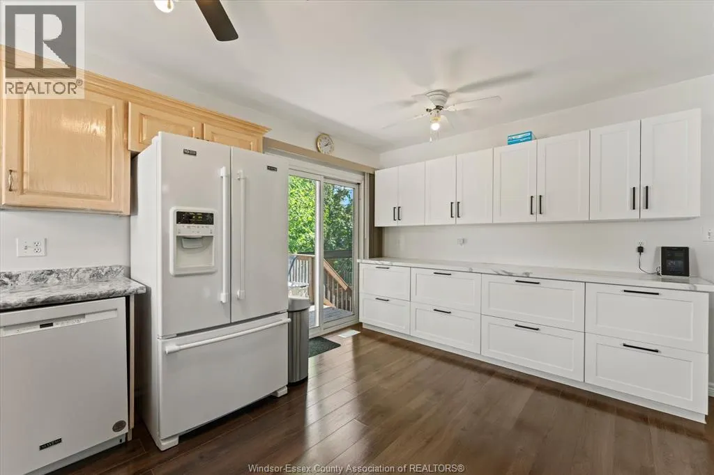 844 COTTAGE GROVE