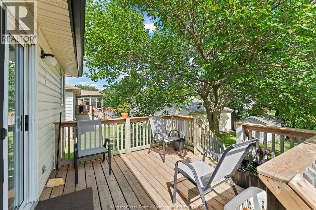 844 COTTAGE GROVE