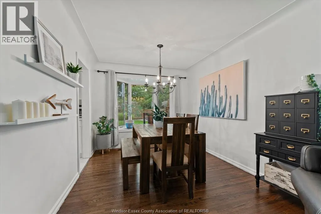 3425 Roxborough BOULEVARD