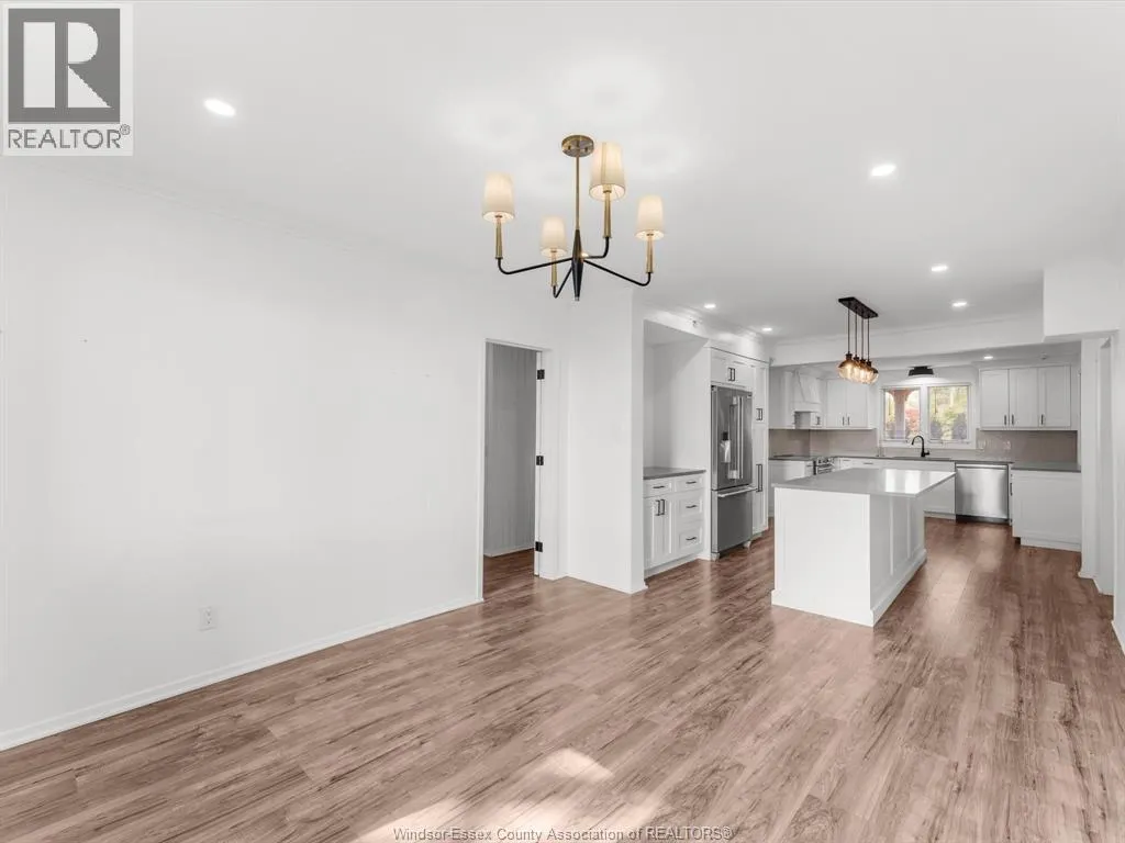 13050 RIVERSIDE DRIVE East