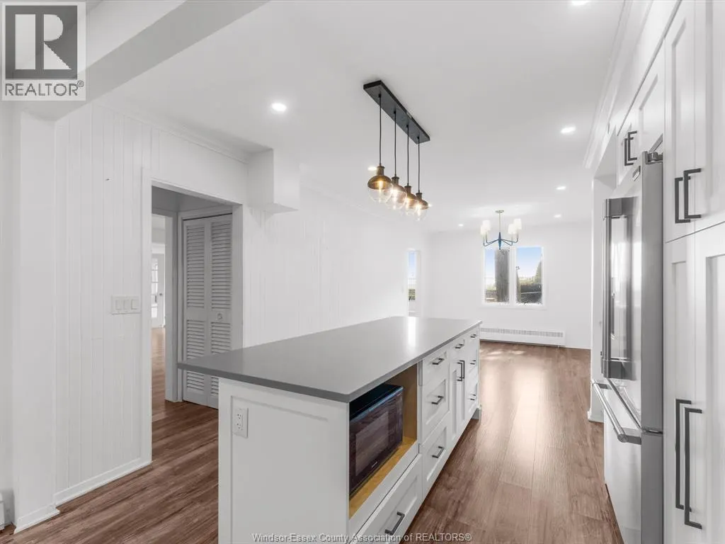 13050 RIVERSIDE DRIVE East