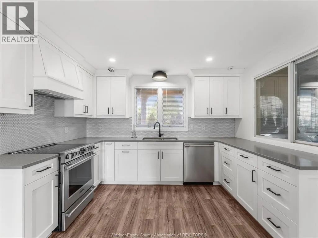 13050 RIVERSIDE DRIVE East