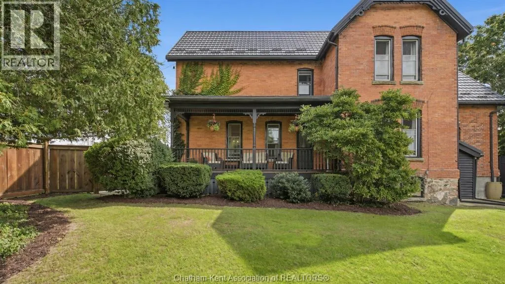 136 King STREET South
