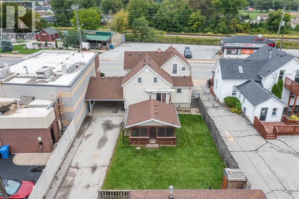 12353 TECUMSEH ROAD East