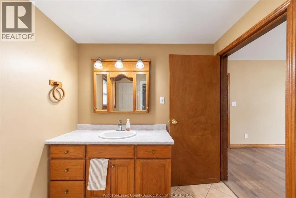 12353 TECUMSEH ROAD East