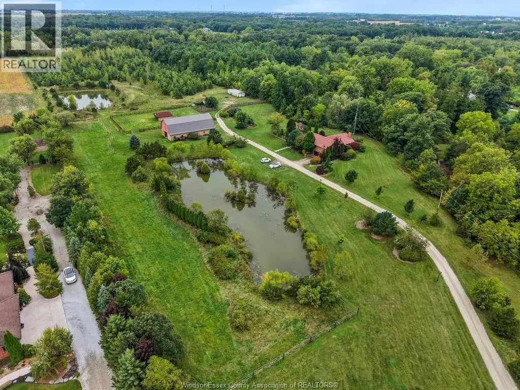4913 4th CONCESSION RD E East